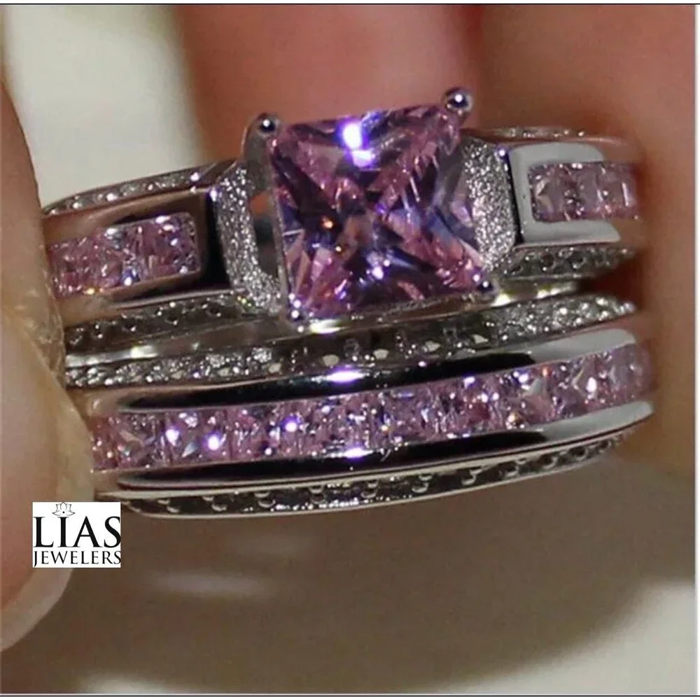New 18k white gold wedding ring set - Picture 3 of 3